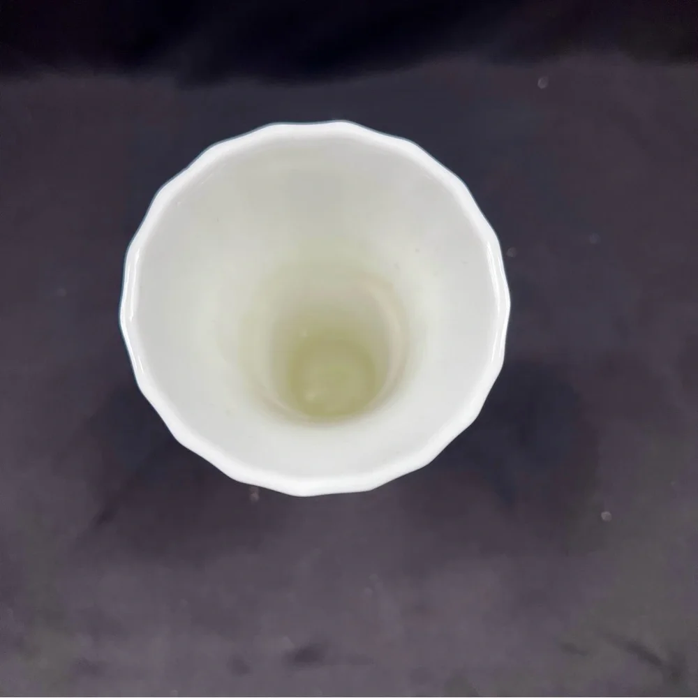 AYNSLEY BONE CHINA Cottage Garden Butterfly Vase Made‎ In England Porcelain 6.5” - Picture 4 of 6